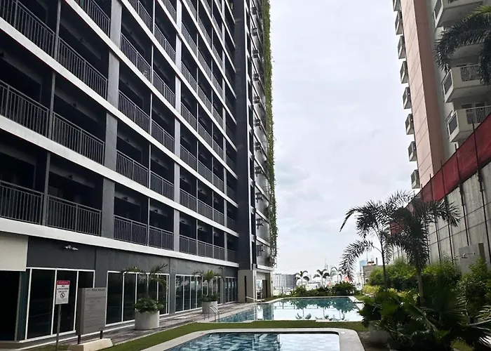 Hotel Escape *