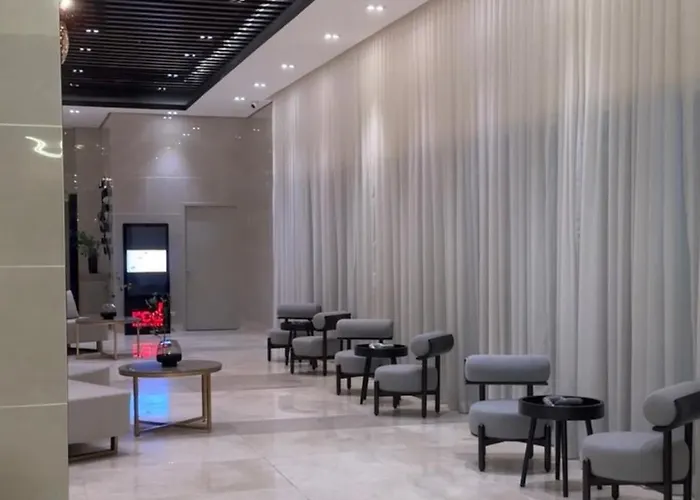 Hotel Escape